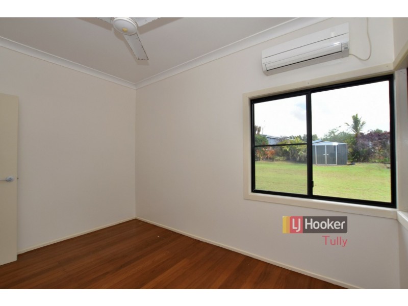 4 Billabong Lane, Tully Heads QLD 4854