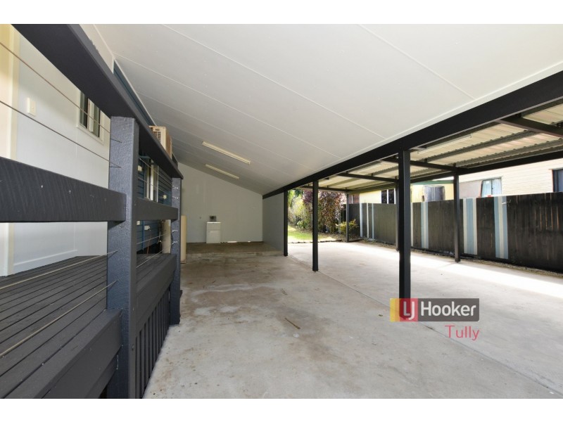 4 Billabong Lane, Tully Heads QLD 4854
