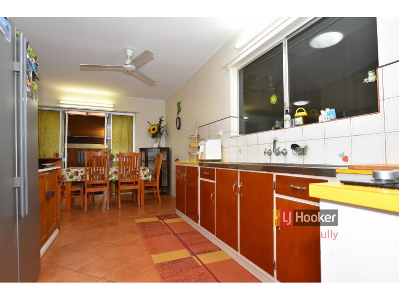 137 Silkwood Japoon Road, Silkwood QLD 4856