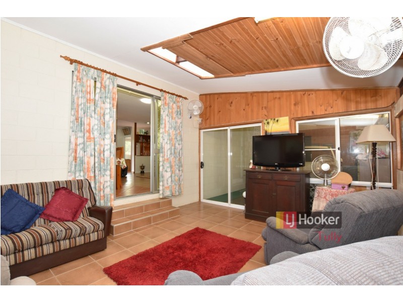 137 Silkwood Japoon Road, Silkwood QLD 4856