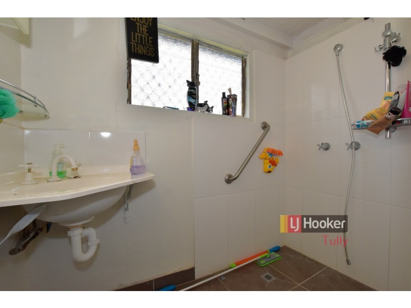 143 Silkwood Japoon Road, Silkwood QLD 4856