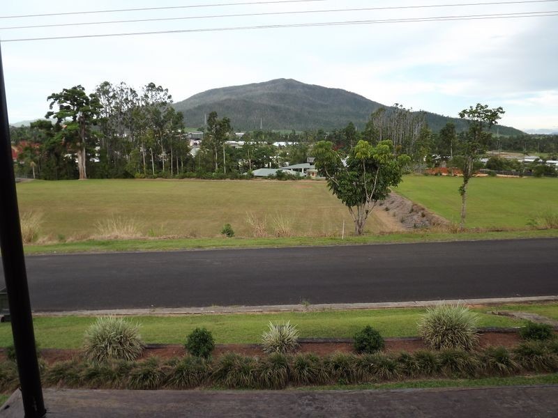 48 McQuillen Street, Tully QLD 4854