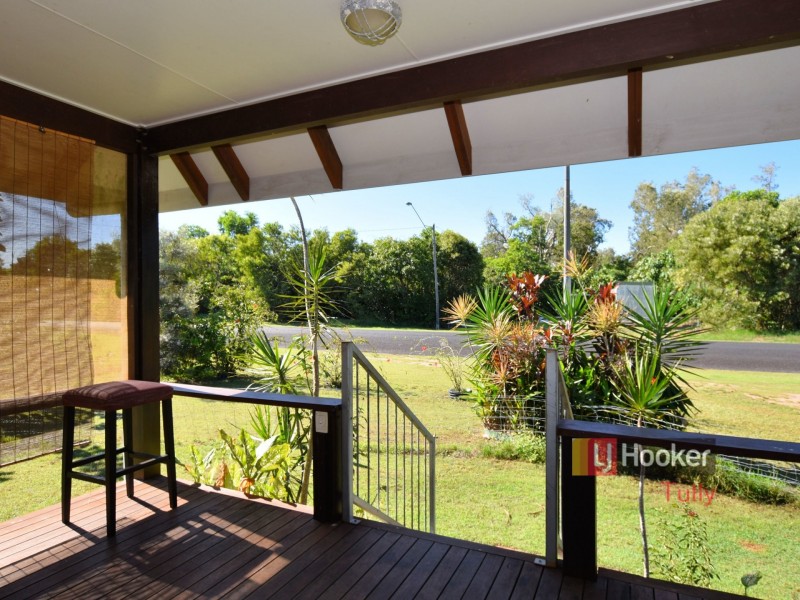 90 Tully Heads Road, Tully Heads QLD 4854