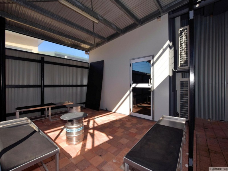 52 Butler Street, Tully QLD 4854