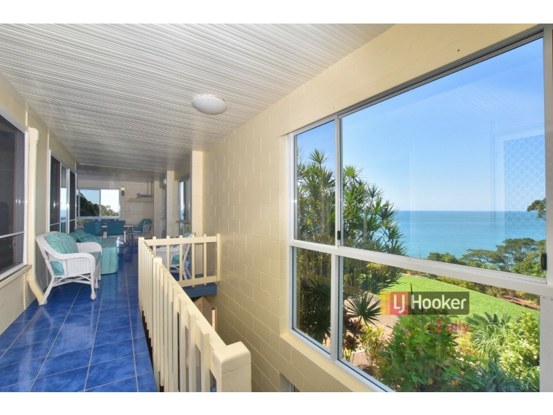 550 Etty Bay Road, Etty Bay QLD 4858