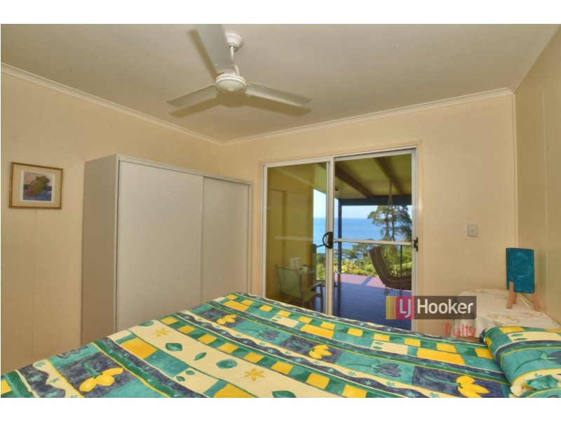 550 Etty Bay Road, Etty Bay QLD 4858