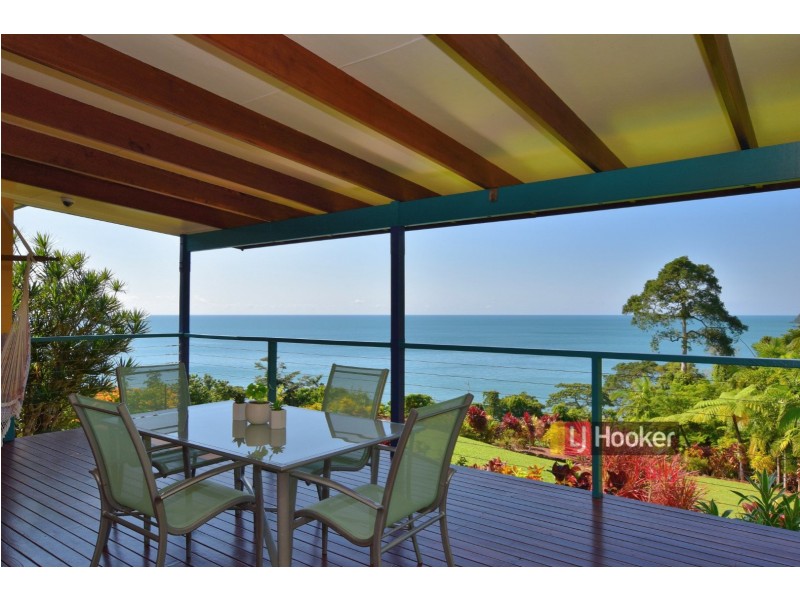 550 Etty Bay Road, Etty Bay QLD 4858
