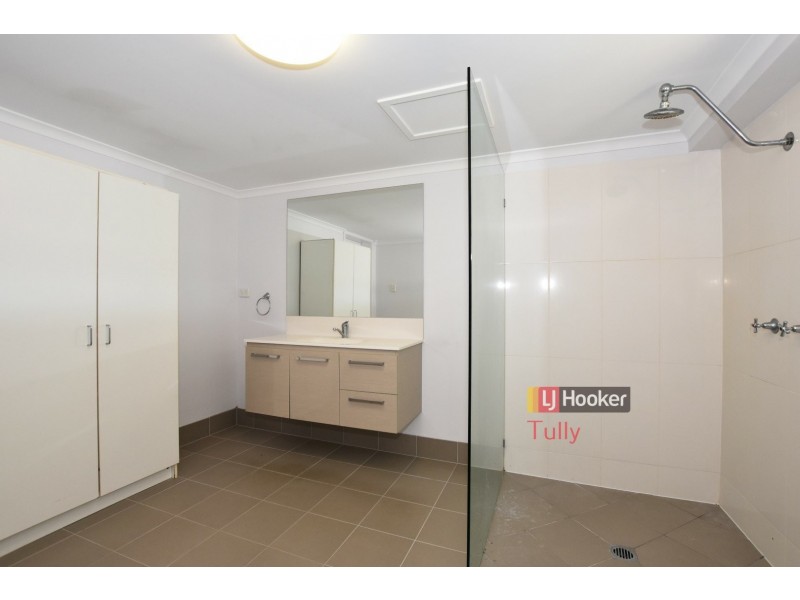 9 Edward Street, Tully QLD 4854