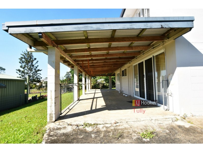 9 Edward Street, Tully QLD 4854