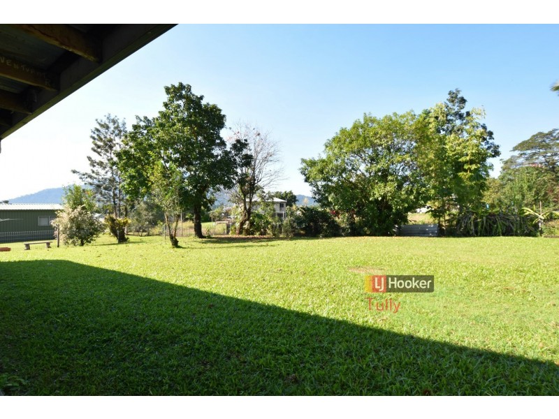 9 Edward Street, Tully QLD 4854