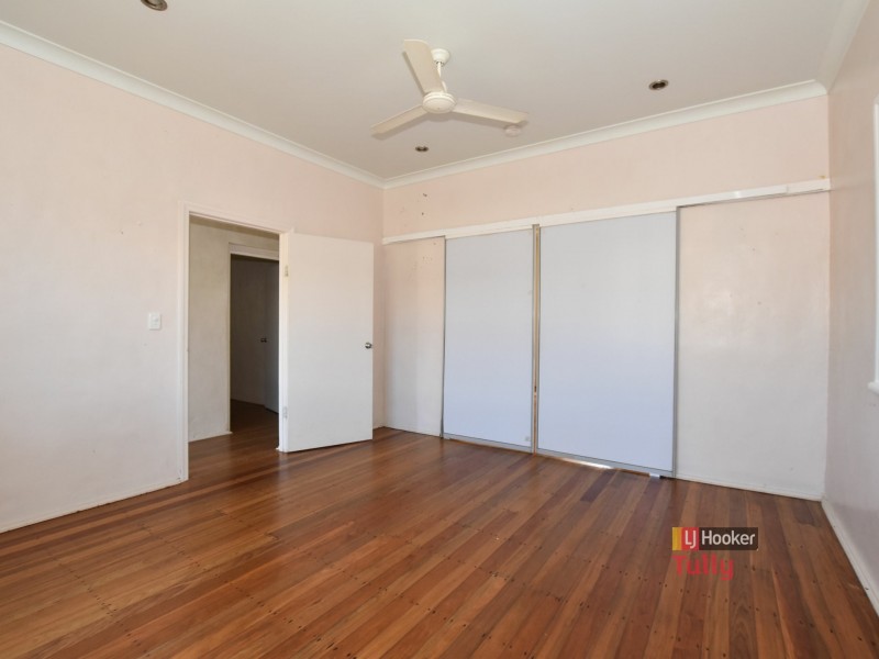 17 Blackman Street, Tully QLD 4854