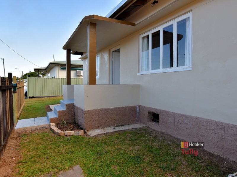 17 Blackman Street, Tully QLD 4854