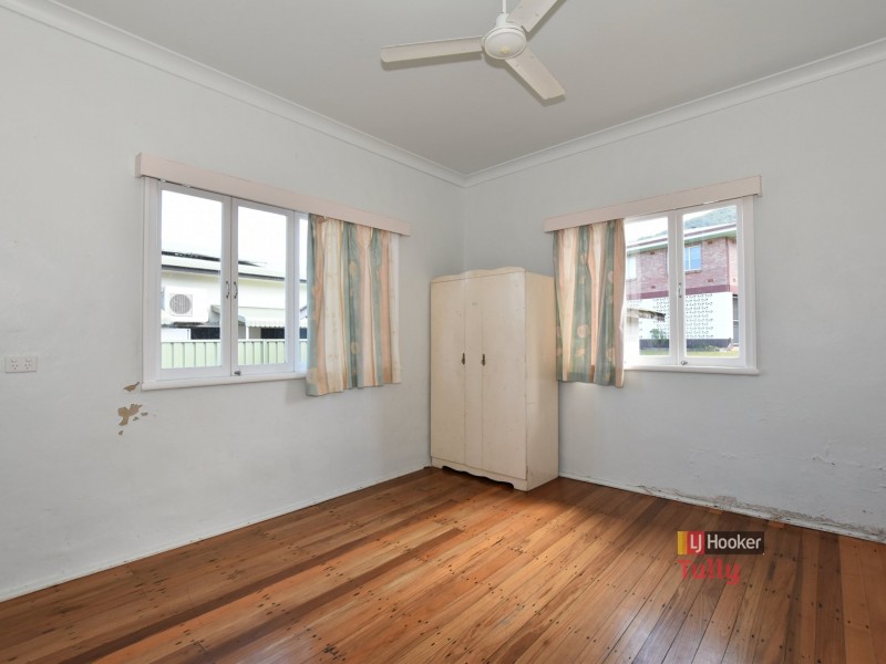 17 Blackman Street, Tully QLD 4854