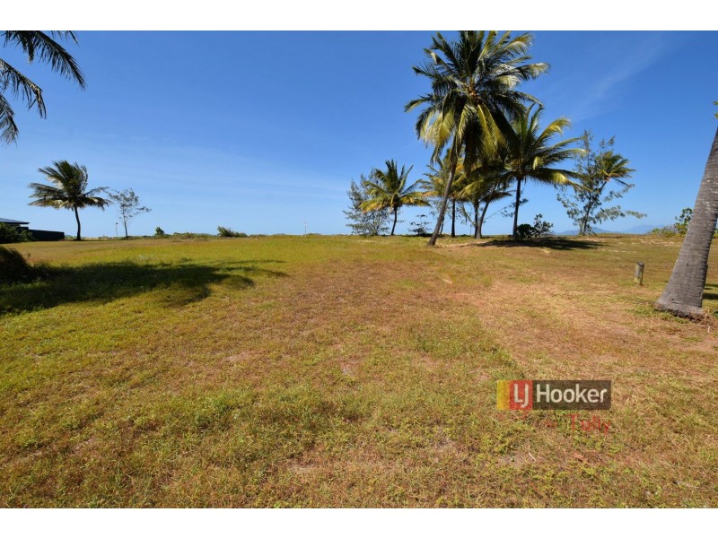 50 Taylor Street, Tully Heads QLD 4854