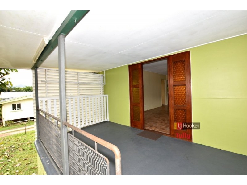 11 Webb Street, Tully QLD 4854
