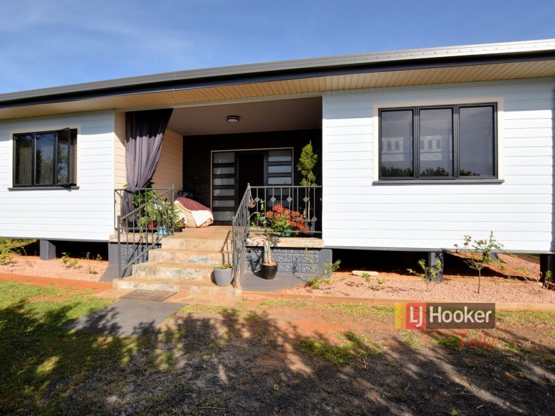 19 Shay Street, Wangan QLD 4871