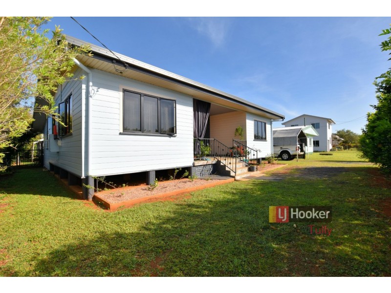 19 Shay Street, Wangan QLD 4871