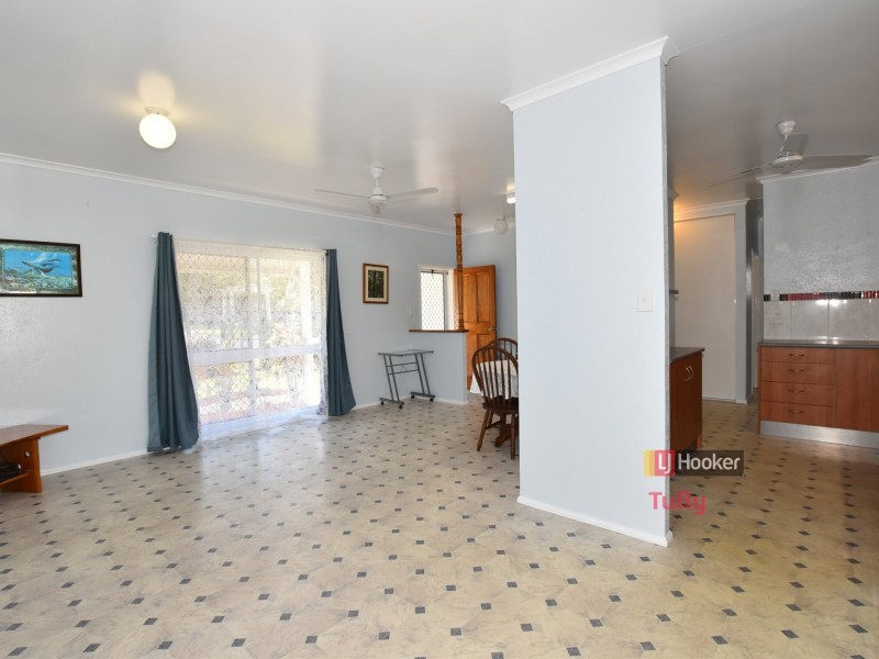 36 Campbell Street, Tully QLD 4854