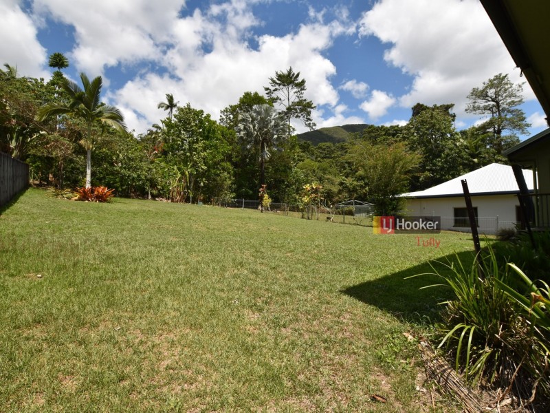 44 McQuillen Street, Tully QLD 4854