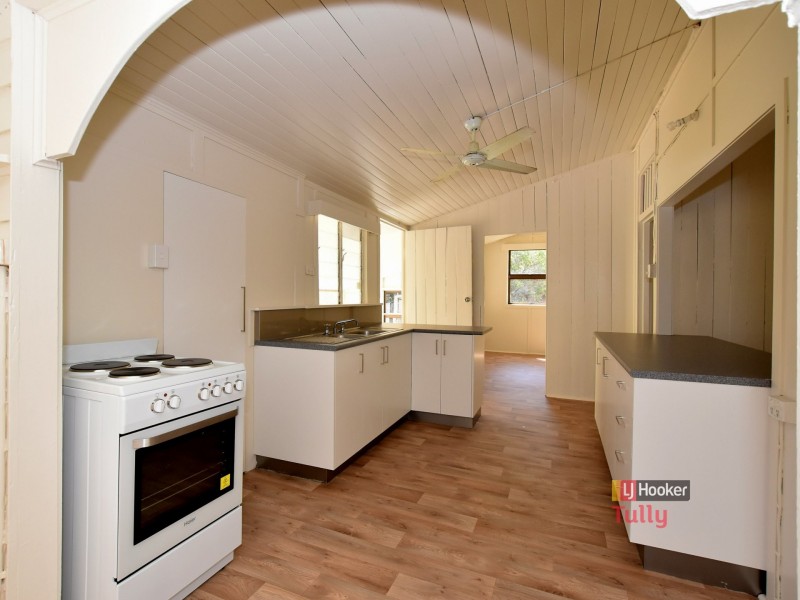 15 & 17 Blackman Street, Tully QLD 4854