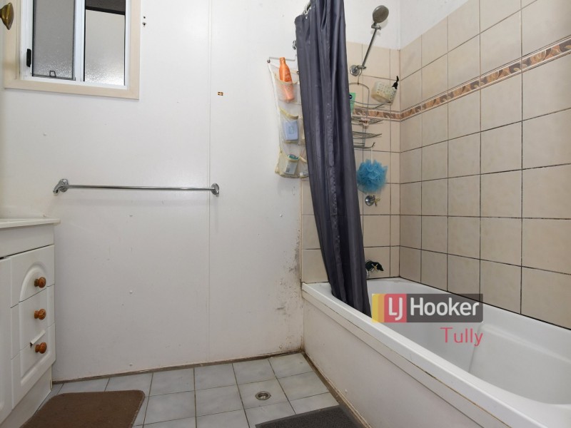 5 Bell Street, Tully QLD 4854
