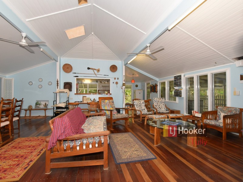 687 Old Tully Road, Djarawong QLD 4854