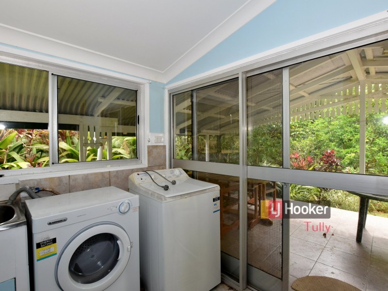 687 Old Tully Road, Djarawong QLD 4854