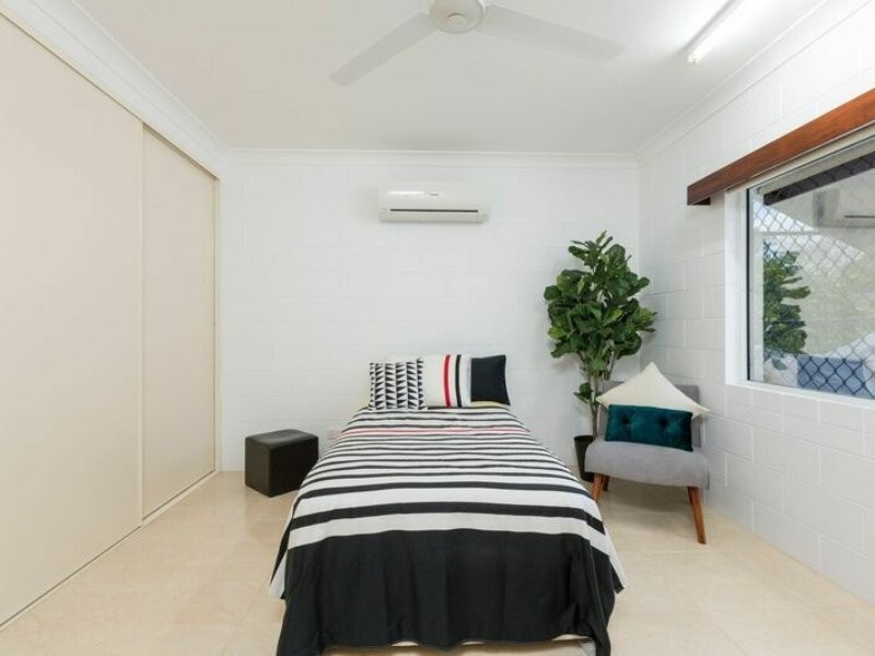 296 Palmerston Highway, Belvedere QLD 4860