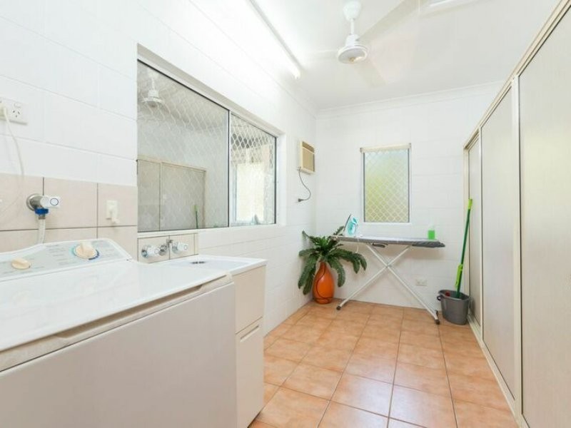 296 Palmerston Highway, Belvedere QLD 4860