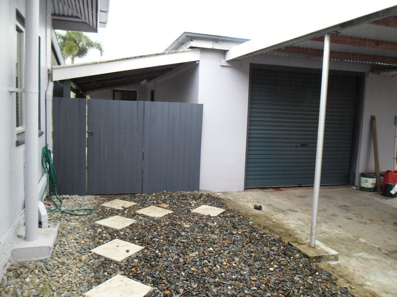 89 Murray Street, Tully QLD 4854