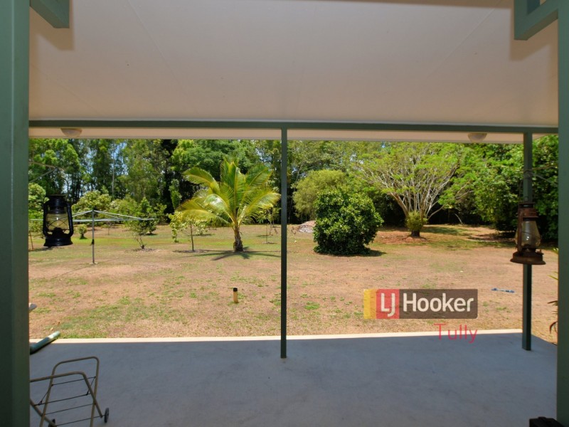 62 Paradise Palm Drive, Tully Heads QLD 4854