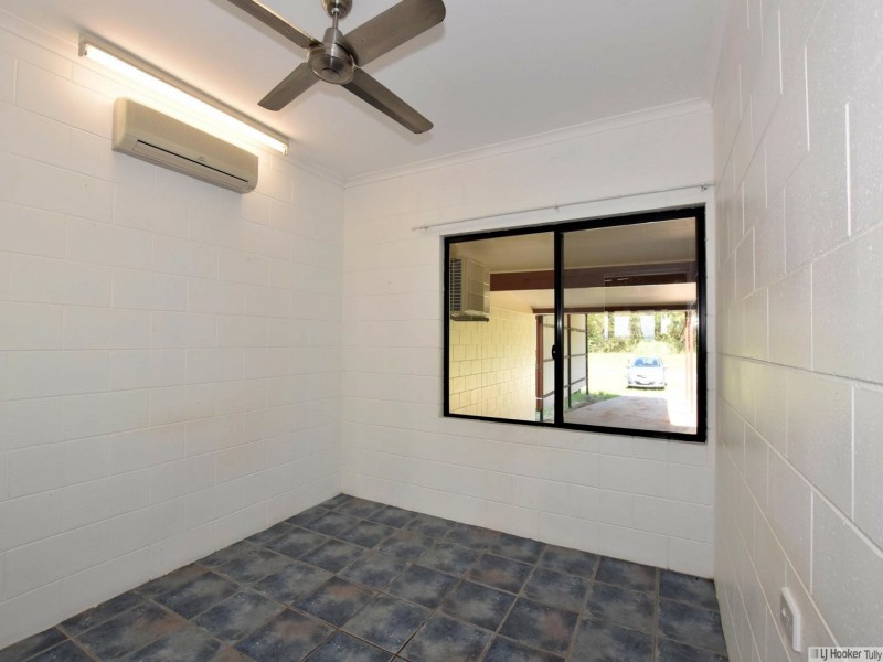52 Luff Street, Hull Heads QLD 4854