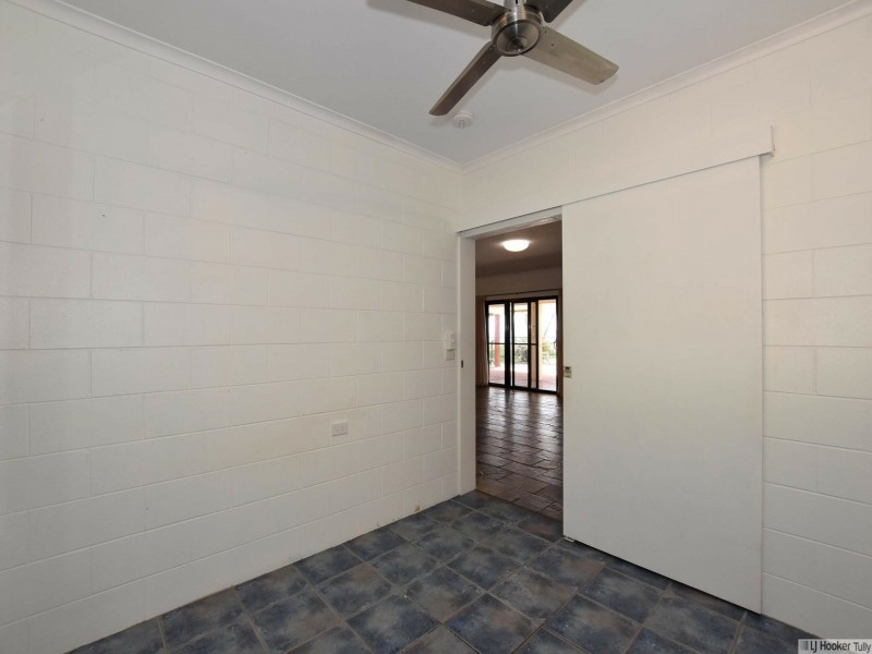 52 Luff Street, Hull Heads QLD 4854
