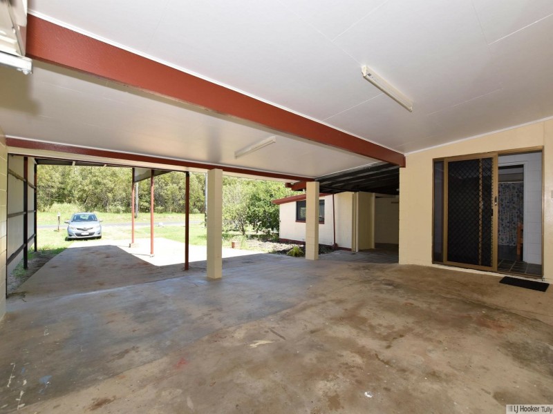 52 Luff Street, Hull Heads QLD 4854