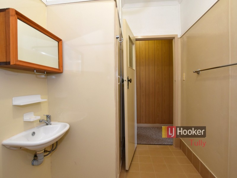 4 Bell Street, Tully QLD 4854