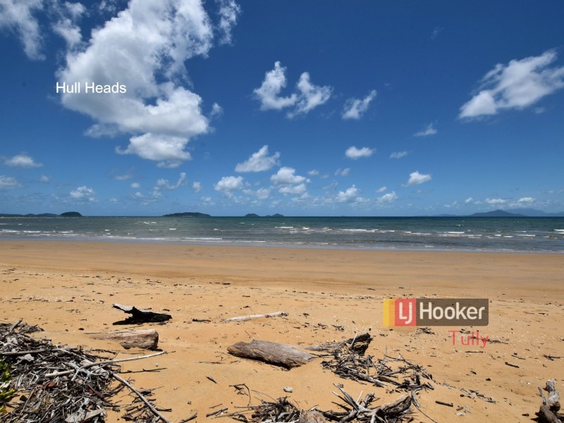 46 Luff Street, Hull Heads QLD 4854