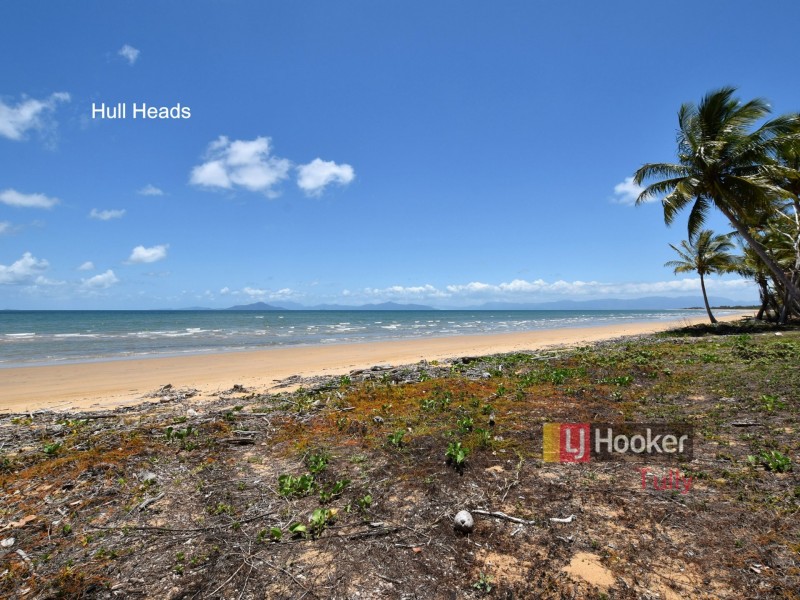 46 Luff Street, Hull Heads QLD 4854