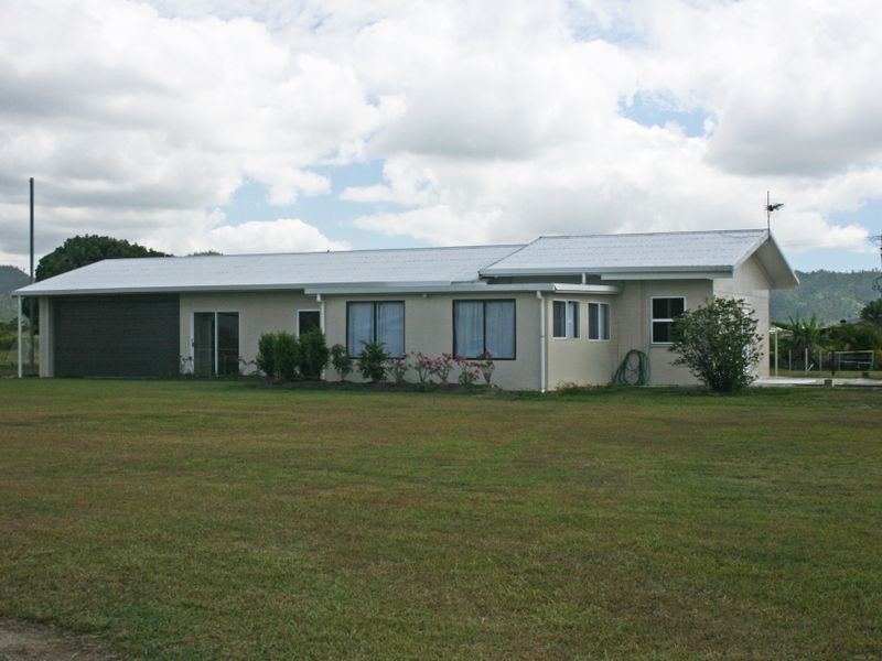 197 Midgenoo Road, Midgenoo QLD 4854