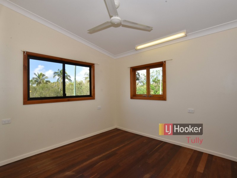 8 Costigan Street, Tully Heads QLD 4854
