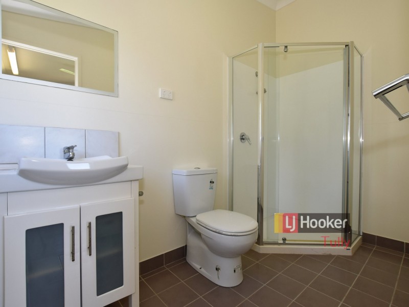 8 Costigan Street, Tully Heads QLD 4854