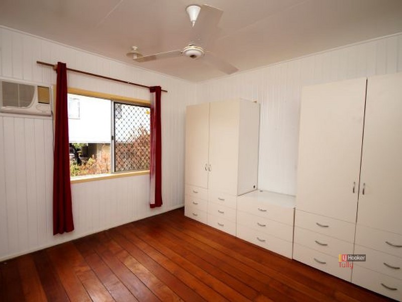 2 Murray St, Tully QLD 4854