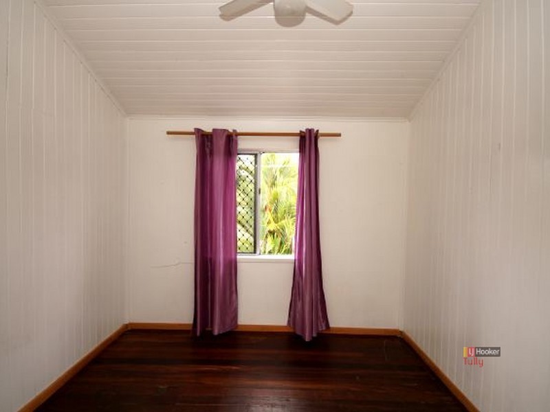 2 Murray St, Tully QLD 4854