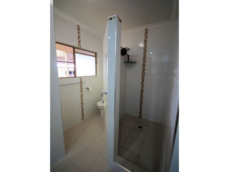 1 Leslie Lane, South Mission Beach QLD 4852