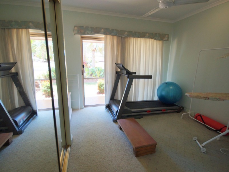 1 Leslie Lane, South Mission Beach QLD 4852