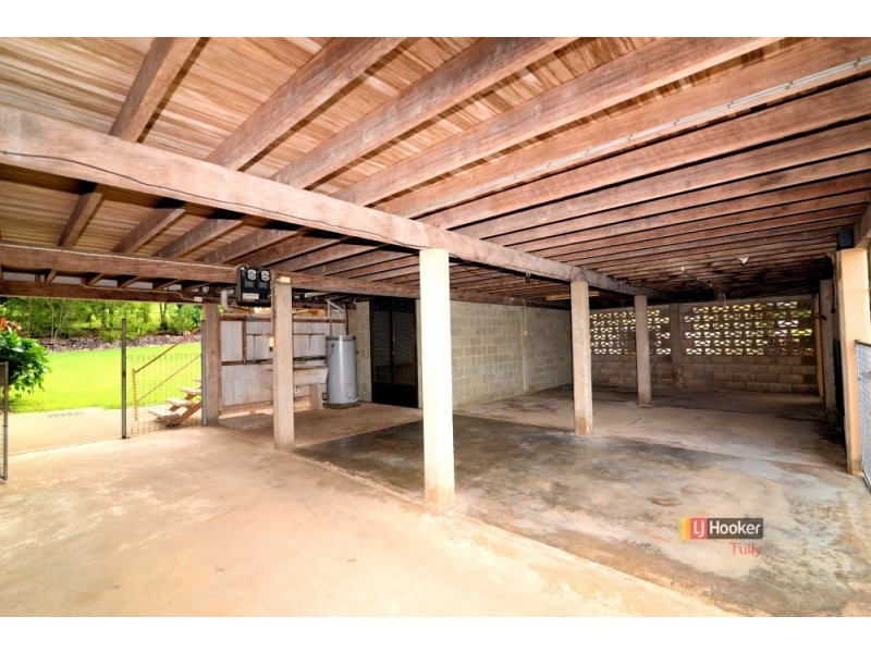 11 McDonald Street, Tully QLD 4854