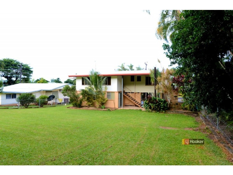 11 McDonald Street, Tully QLD 4854