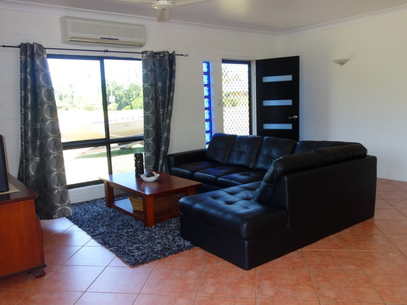 2 Corbett Close, Bulgun QLD 4854