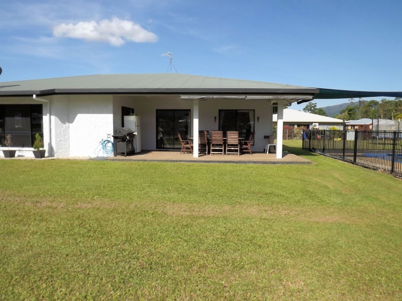 2 Corbett Close, Bulgun QLD 4854