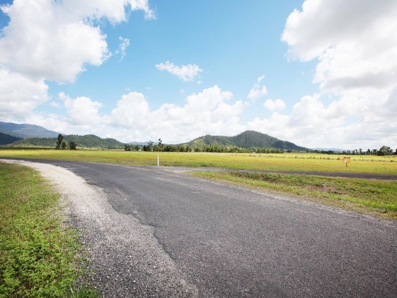 1521 Old Tully Road, El Arish QLD 4855