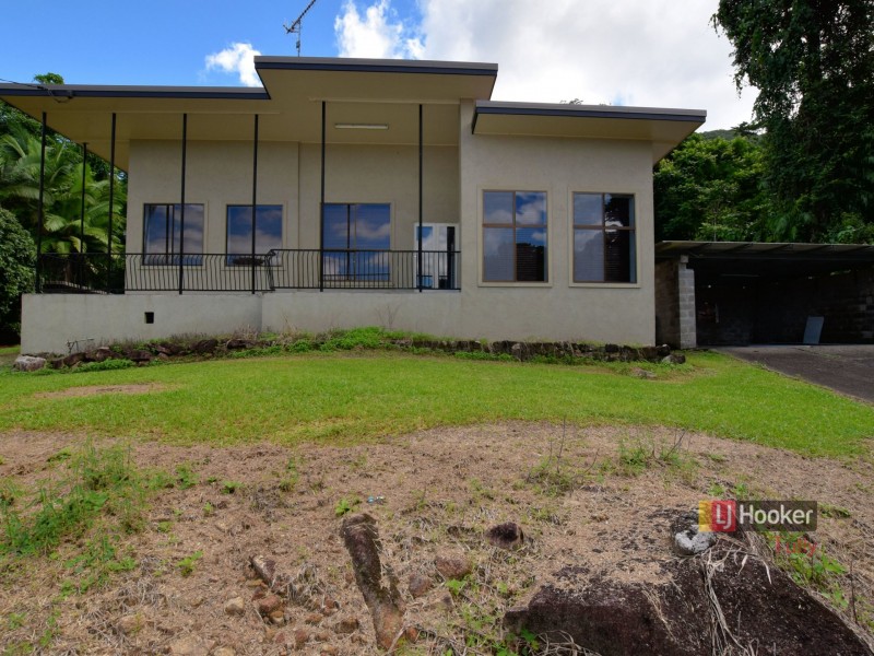 2 Geddes Street, Tully QLD 4854